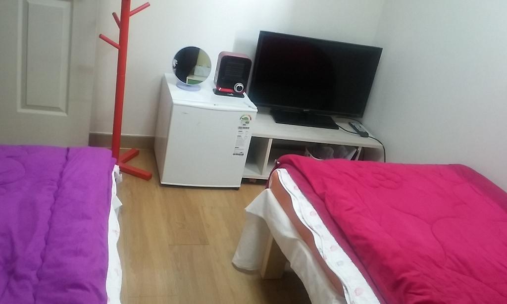 Oxbloodk Hostel Gwangju Metropolitan City Room photo