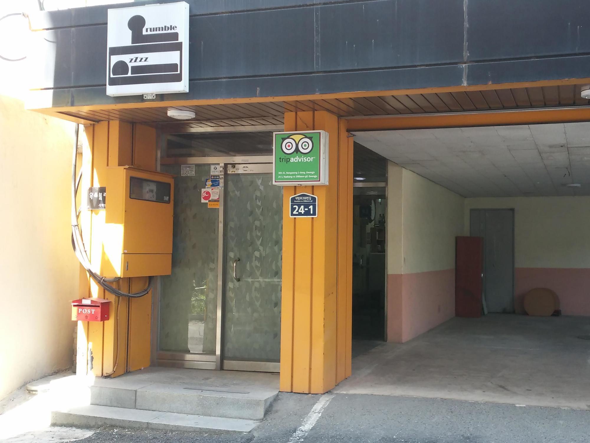 Oxbloodk Hostel Gwangju Metropolitan City Exterior photo